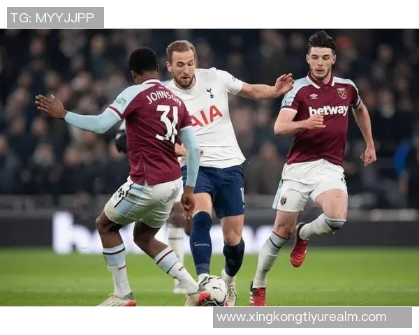 本赛季英超最佳阵容揭晓凯塞多与赖斯领衔枪手蓝军球员表现出色 本赛季英超最佳阵容揭晓凯塞多与赖斯领衔枪手蓝军球员表现出色